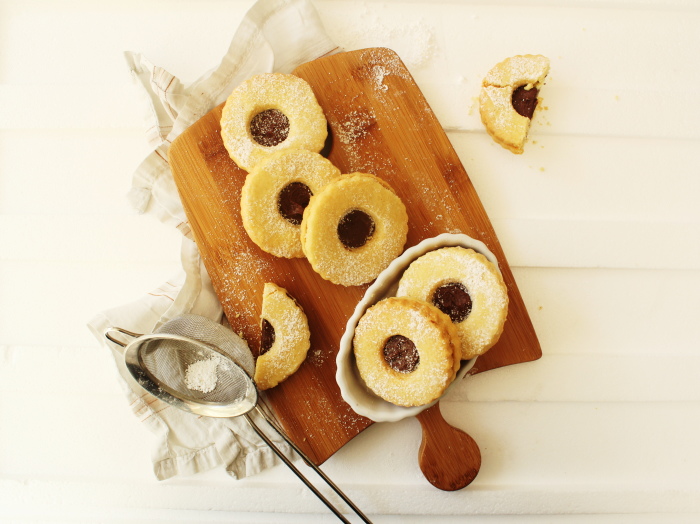 linzer cookies