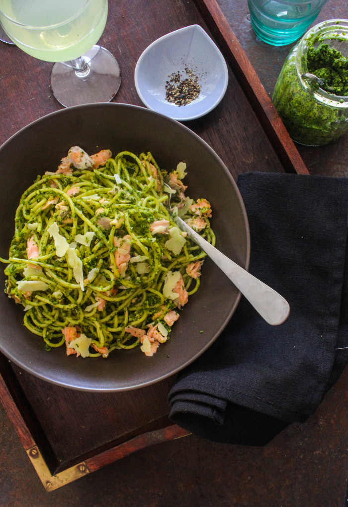 kale pesto pasta with salmon