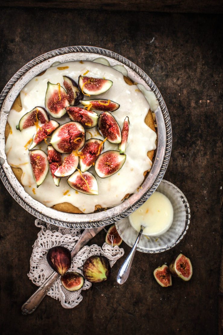 butterscotch cake with figs