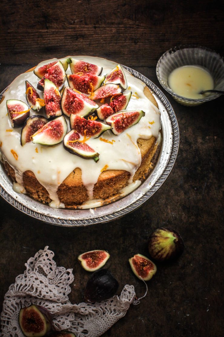 butterscotch cake with figs