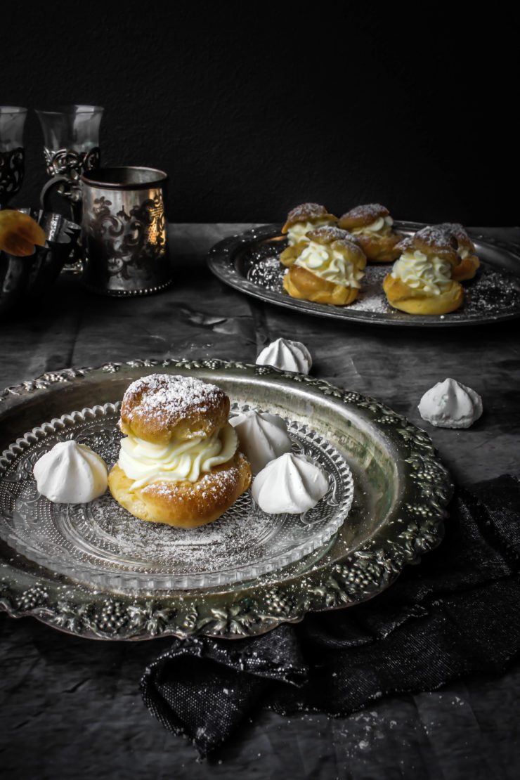 Cream-Puffs-with-Orange-whipped-Mascarpone