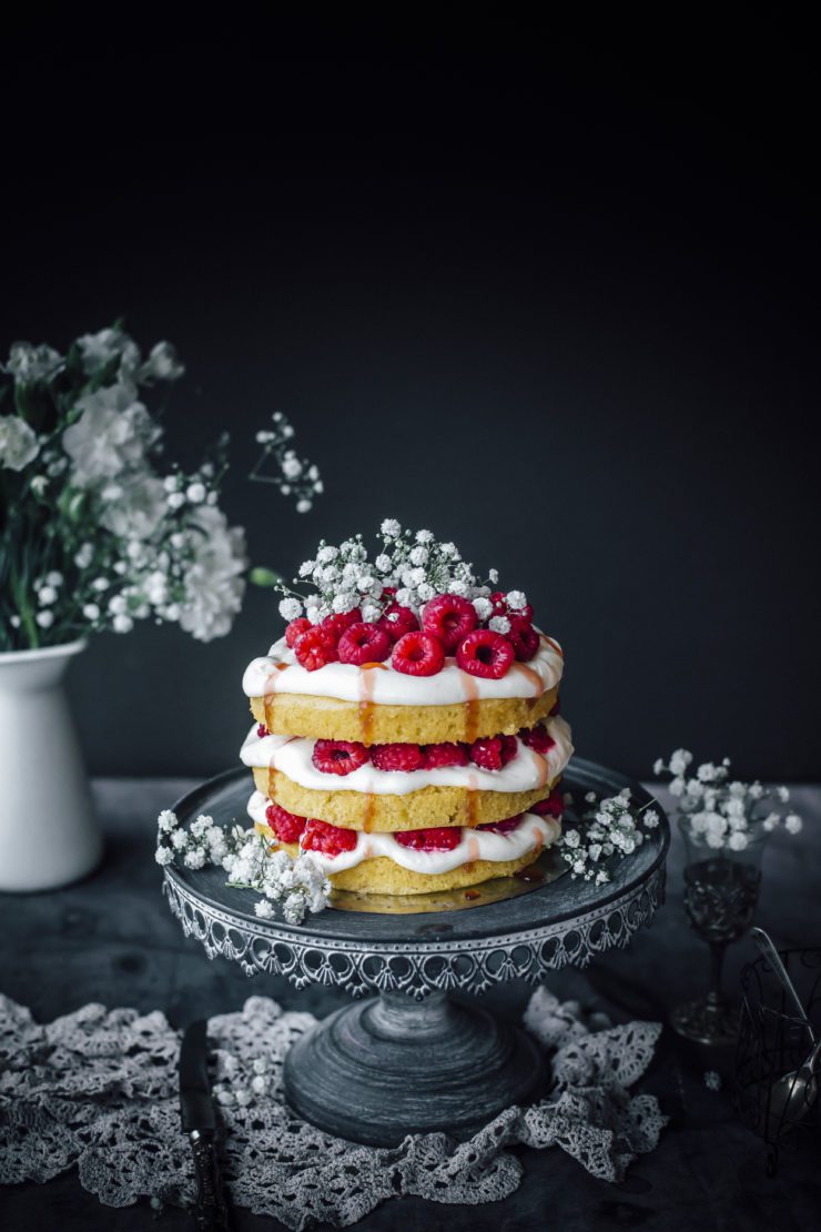 Coconut And Raspberry cake