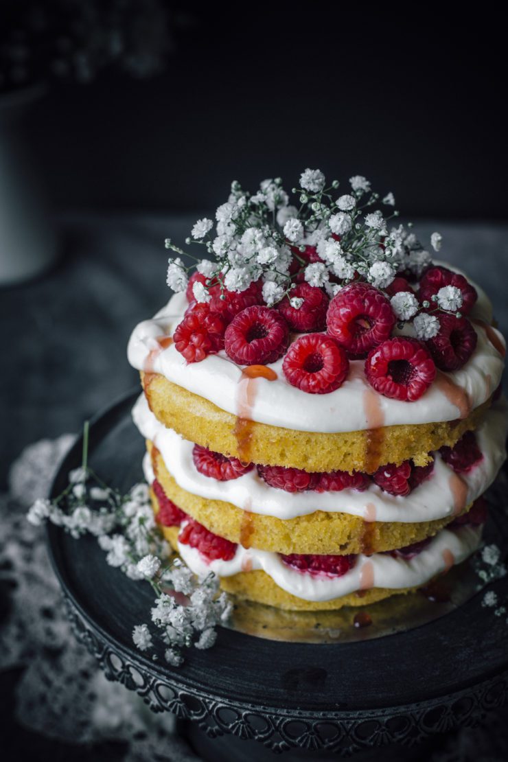 Coconut And Raspberry cake