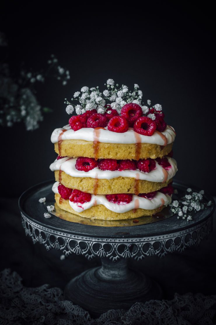 Coconut And Raspberry cake