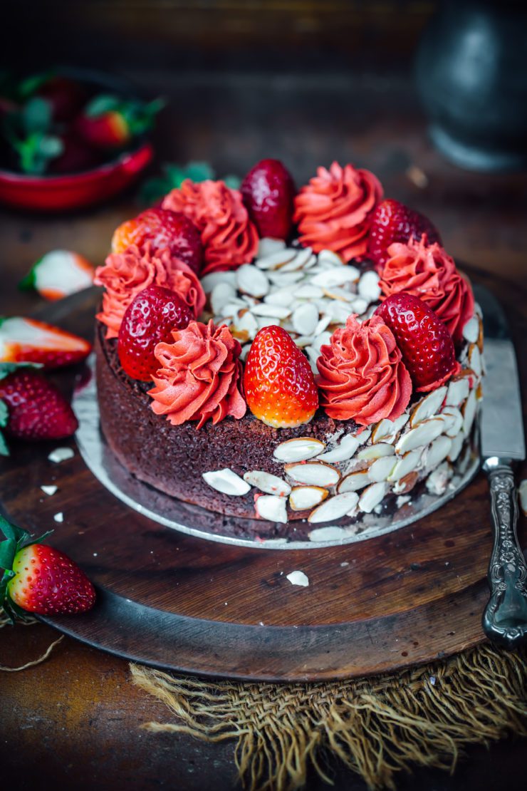 Chocolate, Almond and Strawberry Cake