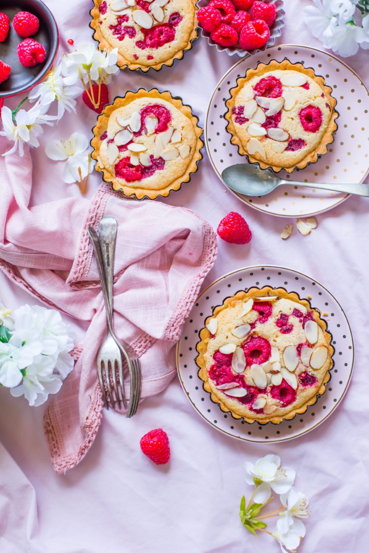 raspberry frangipane tart