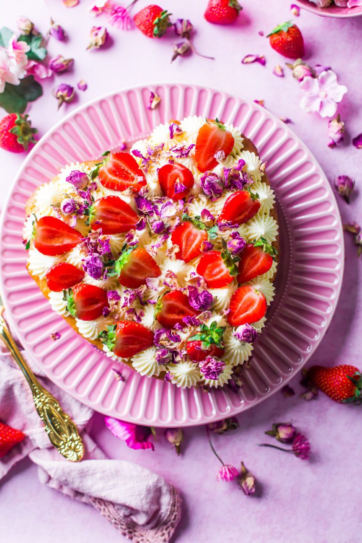 Eggless Strawberry Cake with Rosewater 