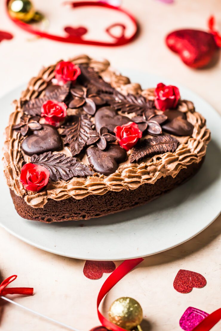 Eggless chocolate cake